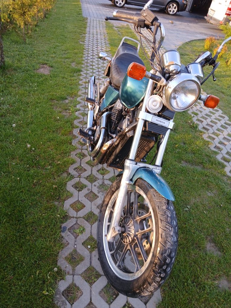 Honda VT 500 poj. 500 6 biegów, zabytek