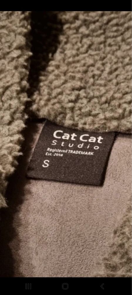 Płaszcz teddy Cat Cat Studio S