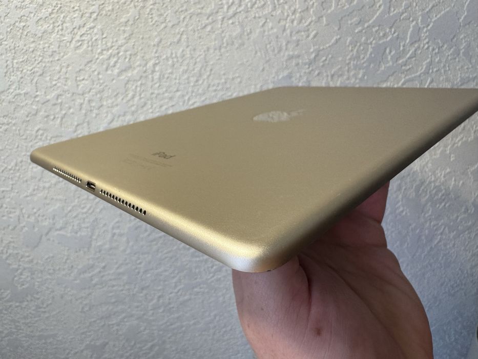 iPad Air 2 64Gb WiFi Gold A1566