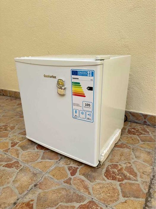 Mini frigorífico em bom estado