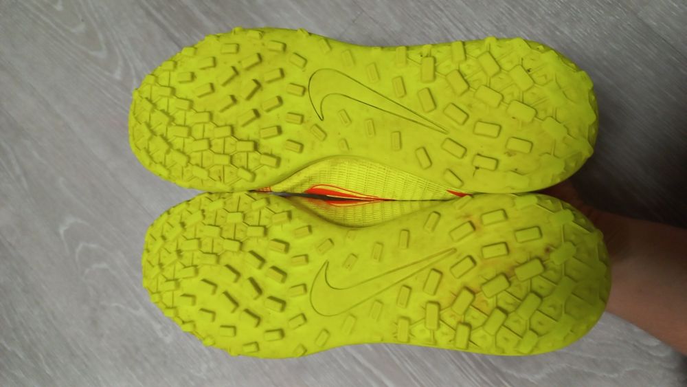 Дитячі сороконіжки Nike Mercurial