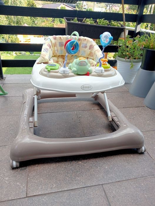 Sprzedam chodzik oraz huśtawkę