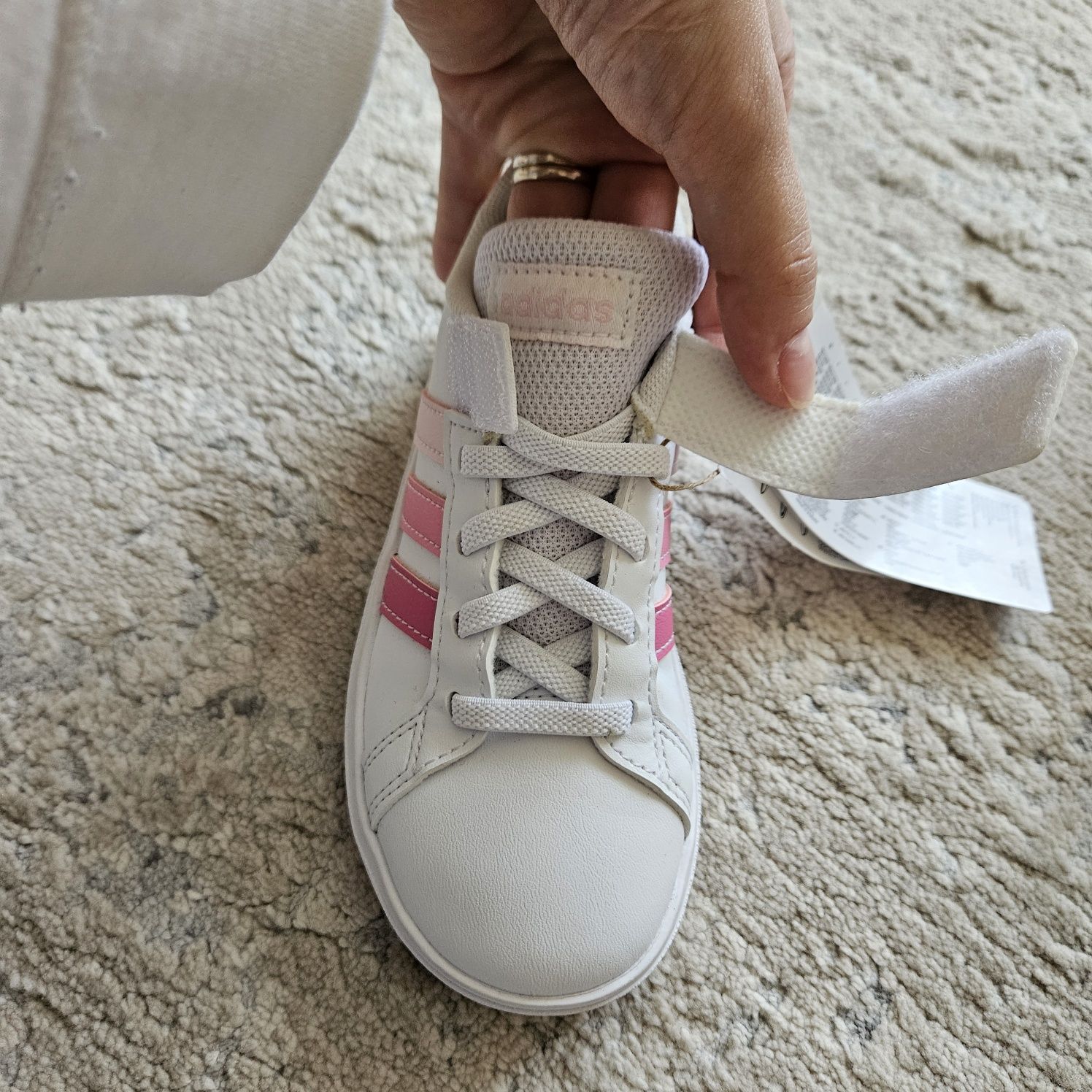 Кросовки кеди Нові з бірками Адідас adidas 28