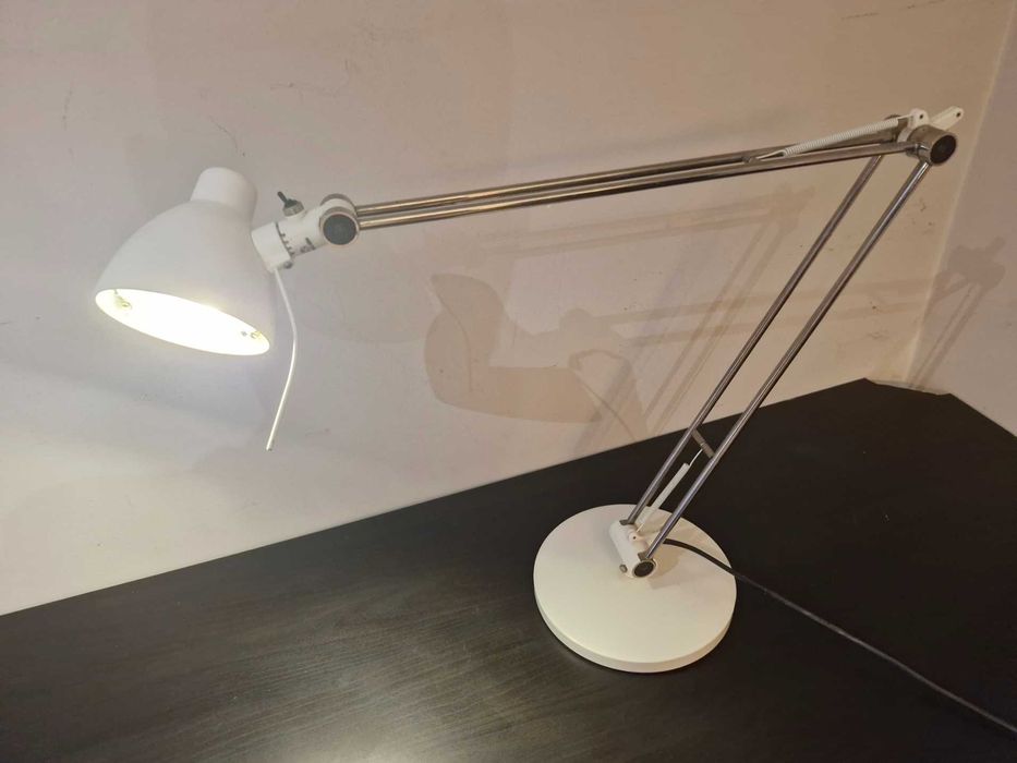 Candeeiro de secretária