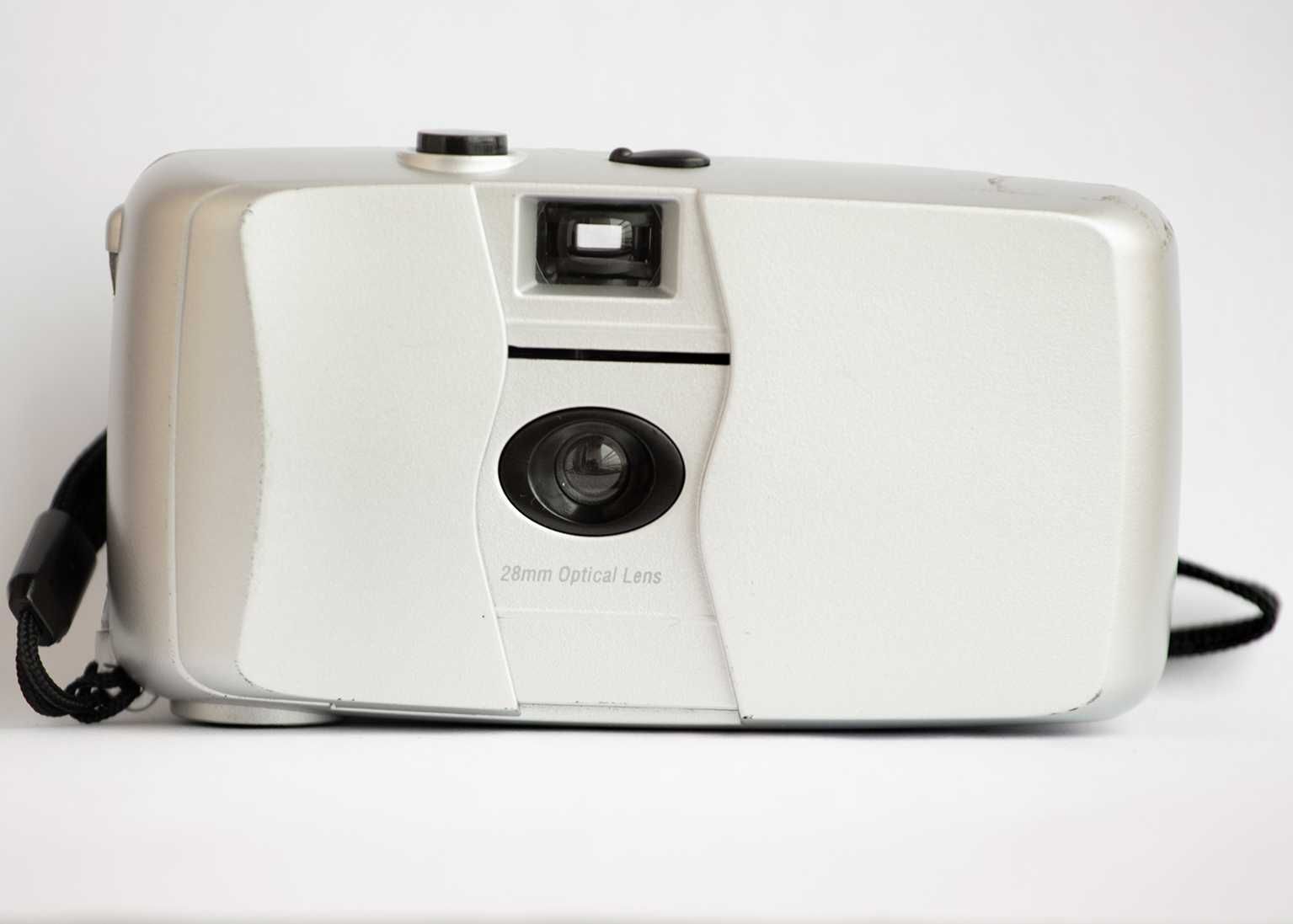 Máquina fotográfica analógica 35 mm (sem marca) (ver opção rolo incluí