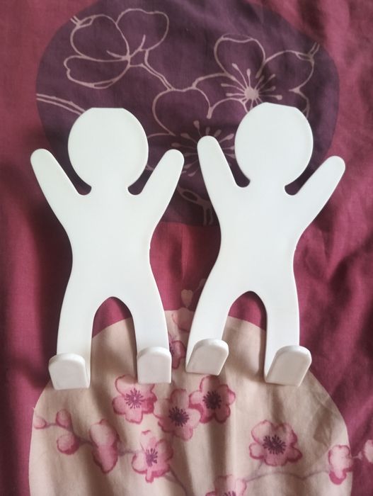 Sprzedam wieszaki na drzwi