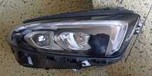 Farol Mercedes classe A w177 do lado direito