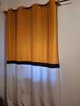 Cortinado opaco como novo