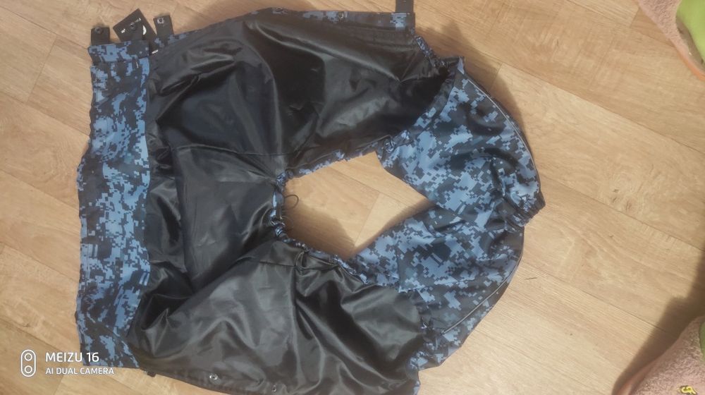 Продам дождевик на бигля