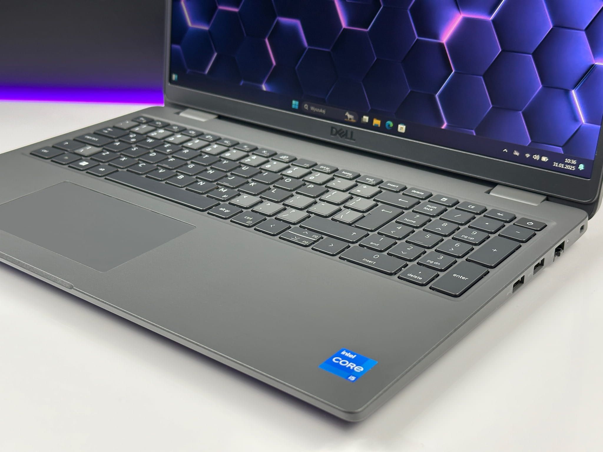 Laptop DELL Latitude 3540 | i5-1335U / FHD / 16GB RAM / 512GB