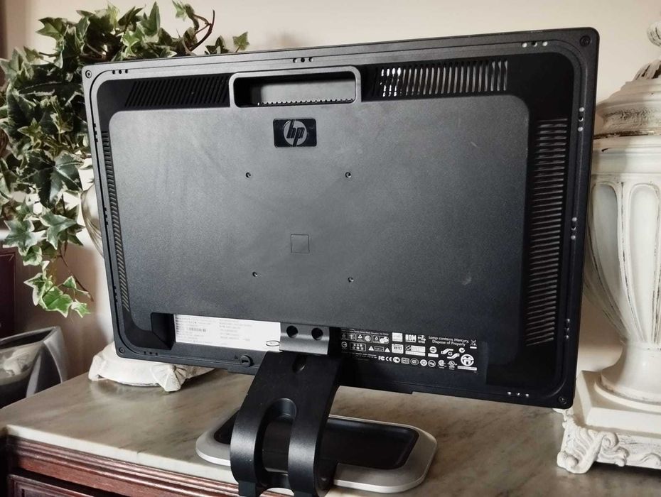 Monitor LCD 22" HP L2208w