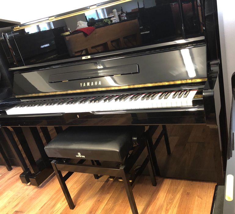 Pianino Yamaha UX 1 jak nowe od PianoDesign