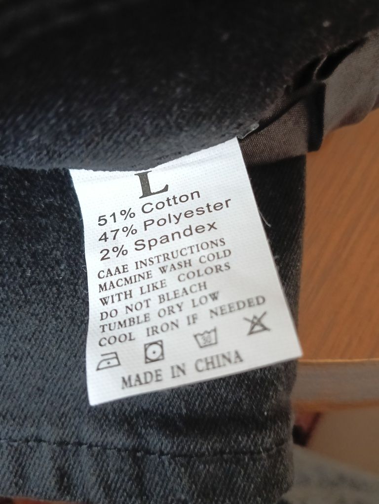 Spodnie jeansowe męskie czarne w rozmiarze L
