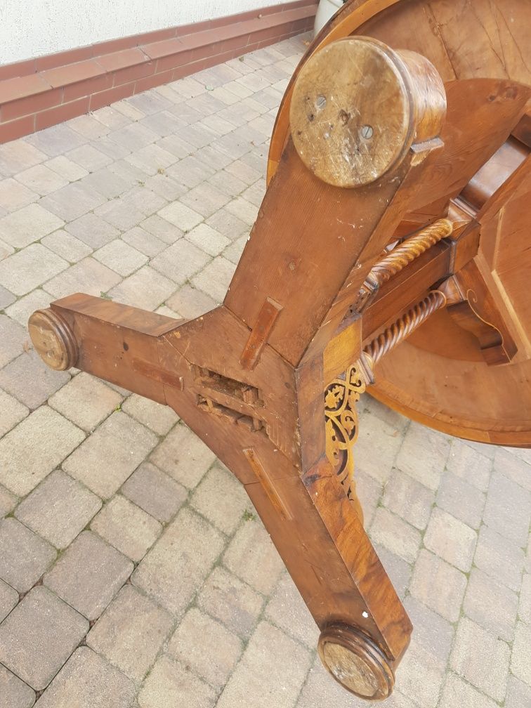 Stół intarsjowany orzech XIX wiek