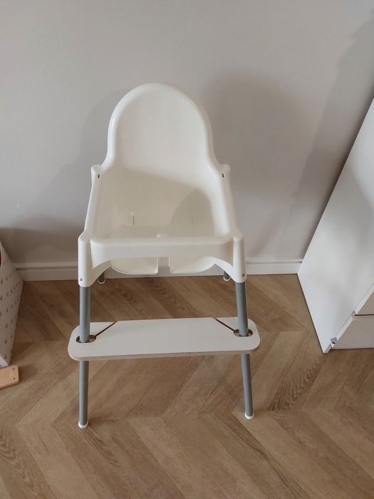 Krzesełko do karmienia Ikea Antilop z podnóżkiem
