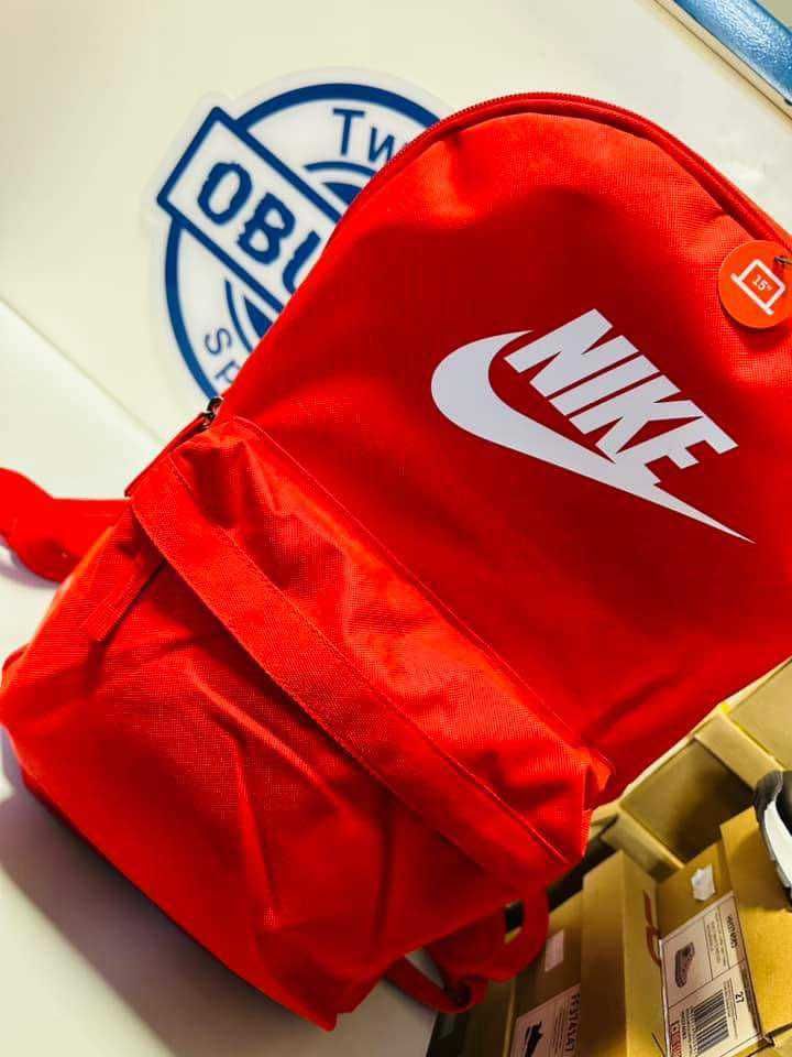 Plecak Nike czerwony szkolny