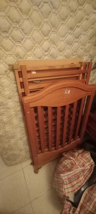 Berço Bebé grades madeira