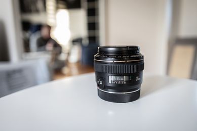 Canon EF 28mm 1.8