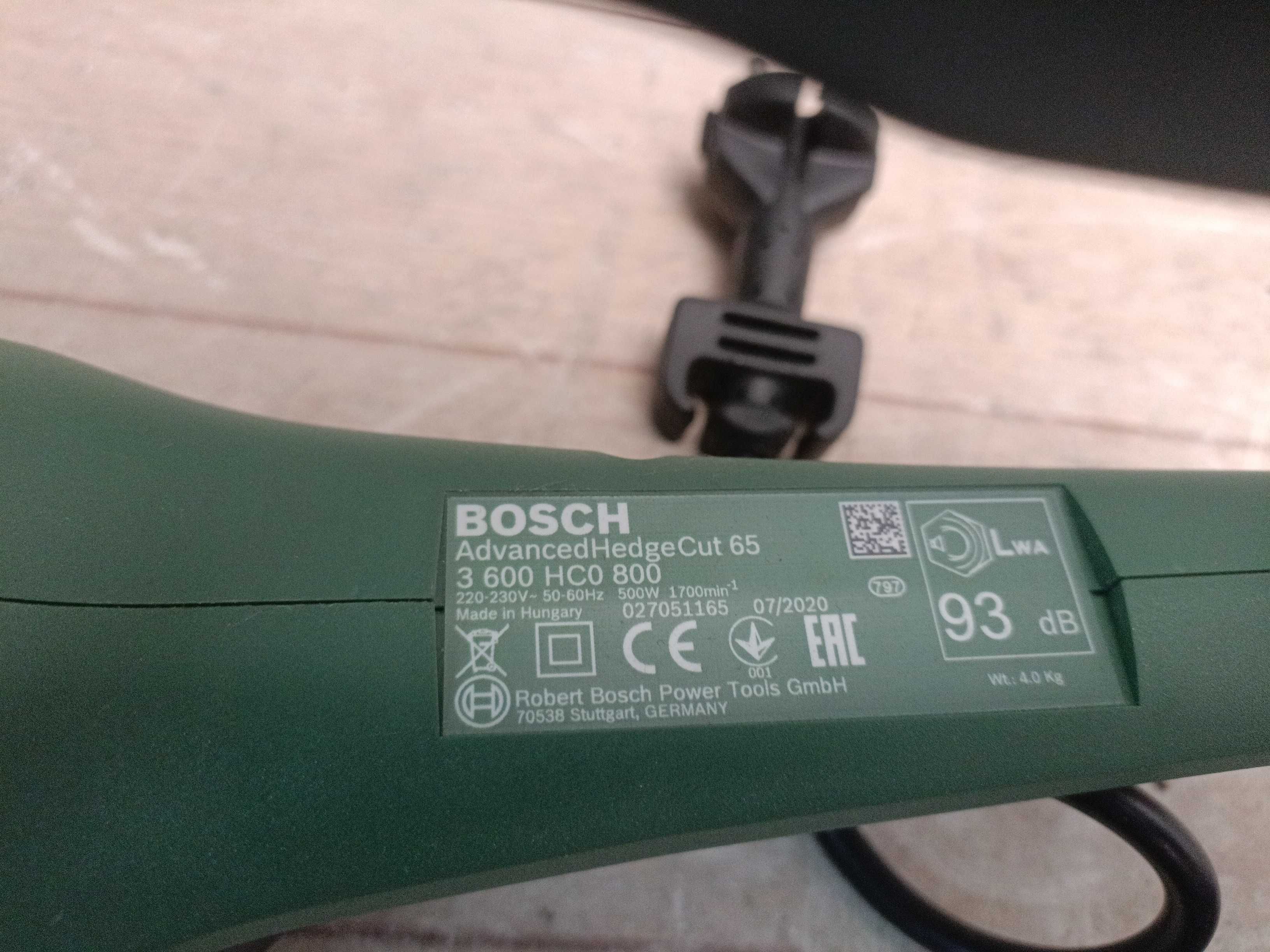 Bosch AdvancedHedgecut 65 кущоріз мережевий, 500 Вт, довжина шини 65см