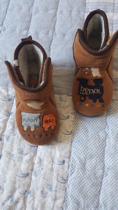 Botinhas de agasalho, no.24