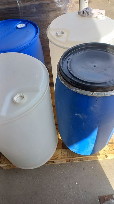 Продам бочки 180-200-220литров