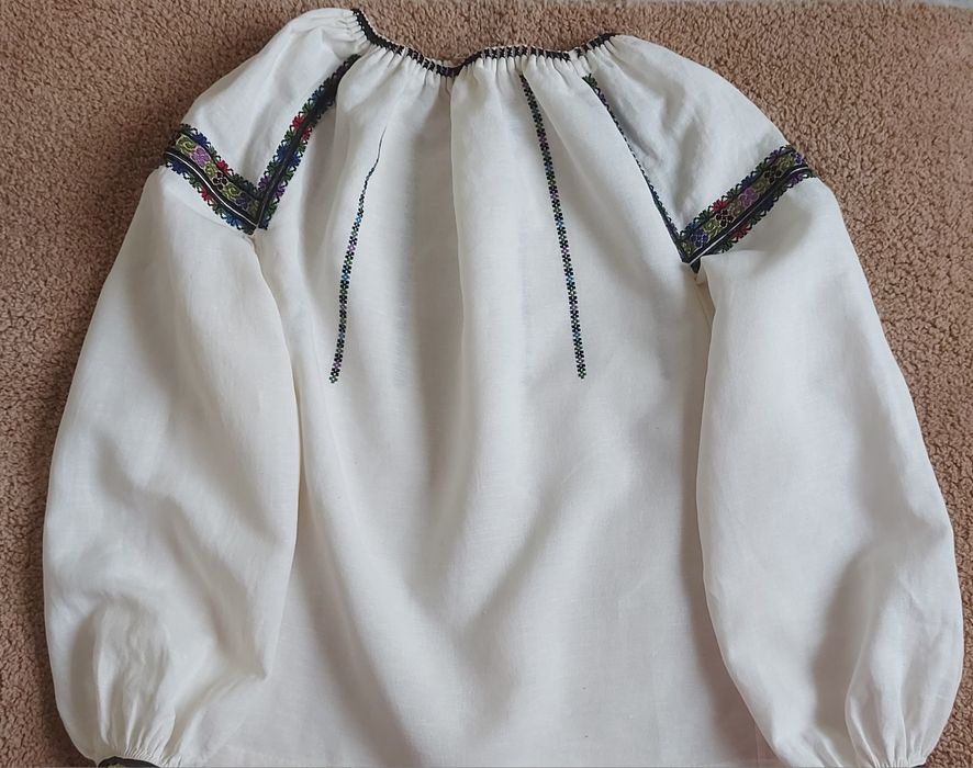 Вишиванка (вишита сорочка)