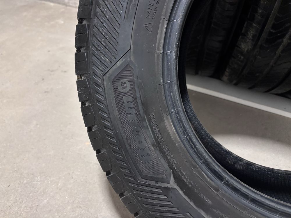 Komplet dostawcze Barum Vanis 3 215/70 R15 C 2024 rok 9mm jak nowe