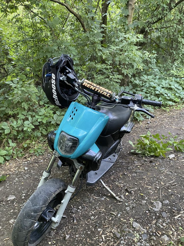 Продам или обменяю Yamaha Slider