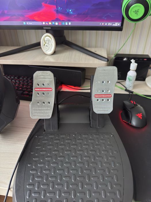 Ігровий руль thrustmaster t300