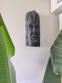 Maska afrykańska czarna drewno duża
