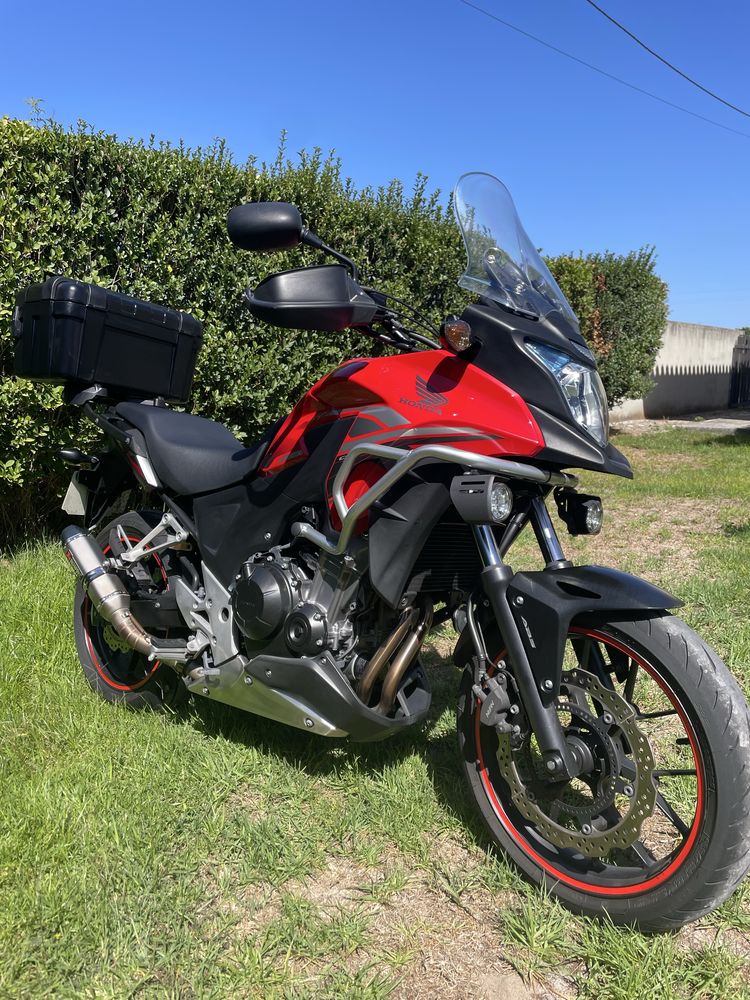 Cb500x bem estimada