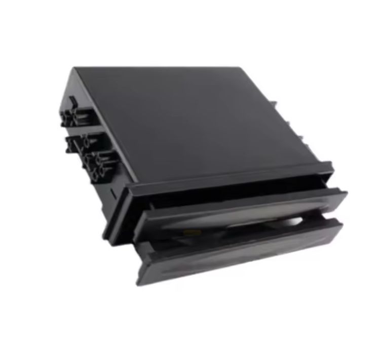 Універсальний автомобільний утримувач  для напоїв