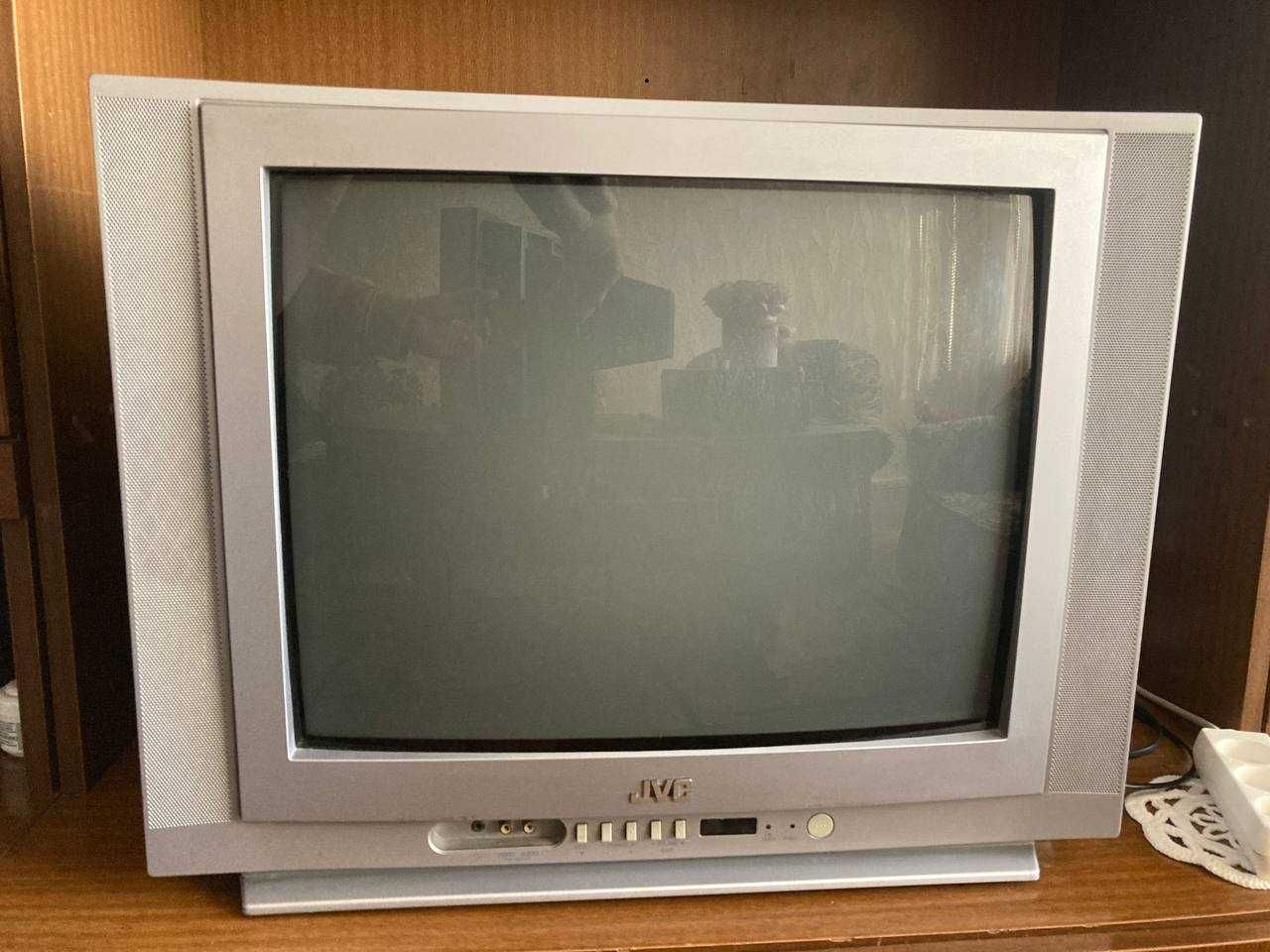 Телевізор JVC в гарному робочому стані.Діагональ 51 см