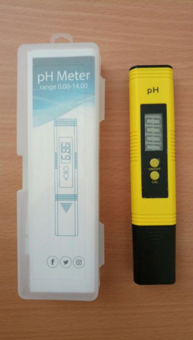 Medidor PH com LCD (água doce e salgada) com duas casas decimais