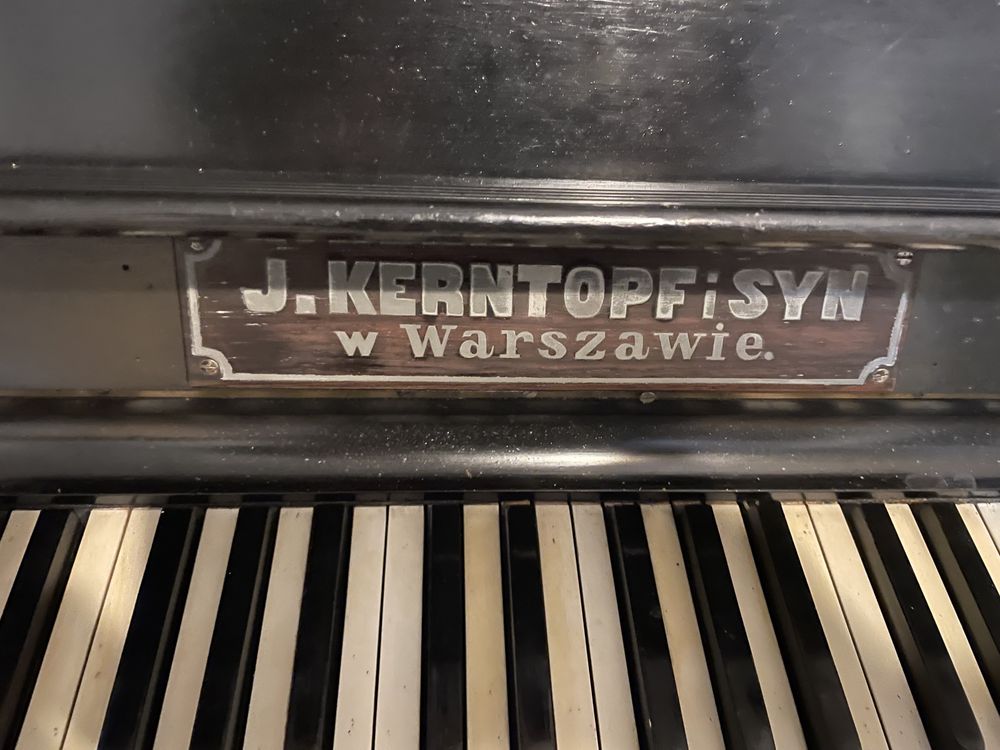 Pianino Kerntopf i syn 1947