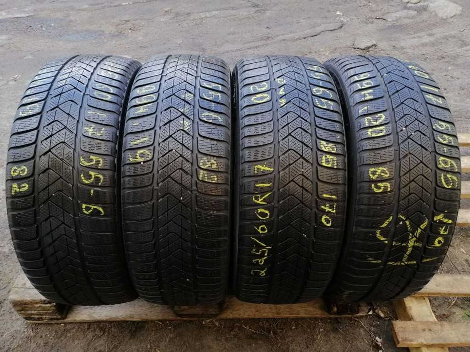 225/60R17 99H Pirelli Sottozero3 шини бу зима 4штуки