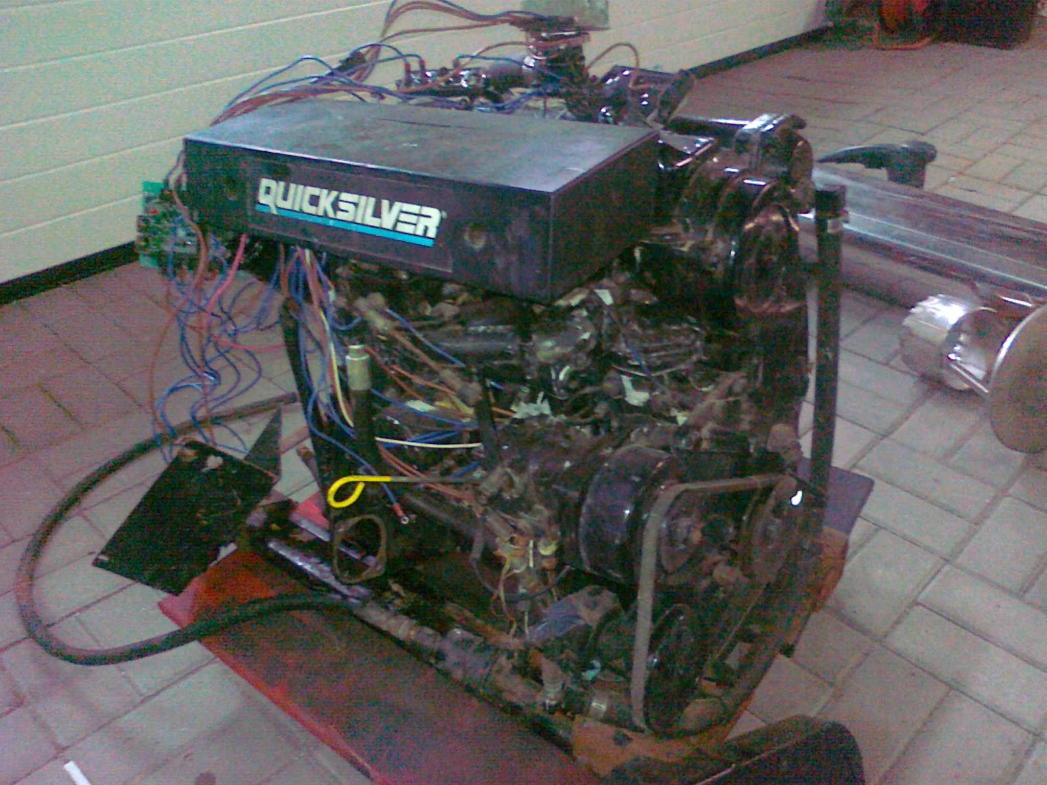 silnik Quicsilver 80 KM z agregatu prądotwórczego