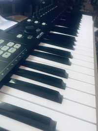 MIDI- клавіатура Arturia KeyLab Essential 61(чорний) + СТІЙКА
