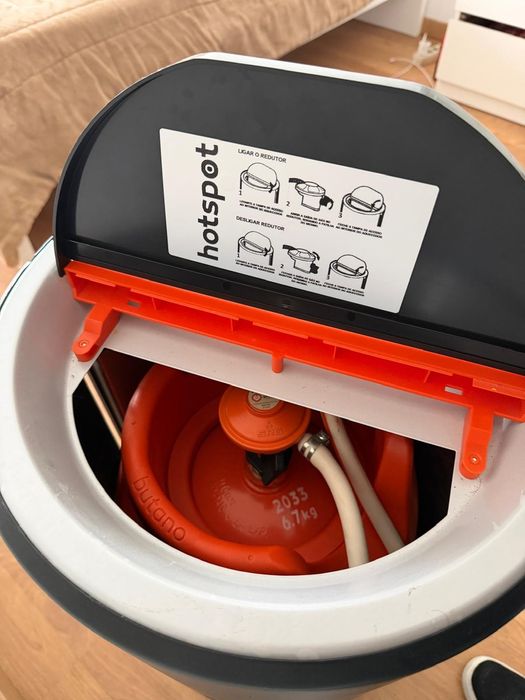 Vendo um aquecedor a gas