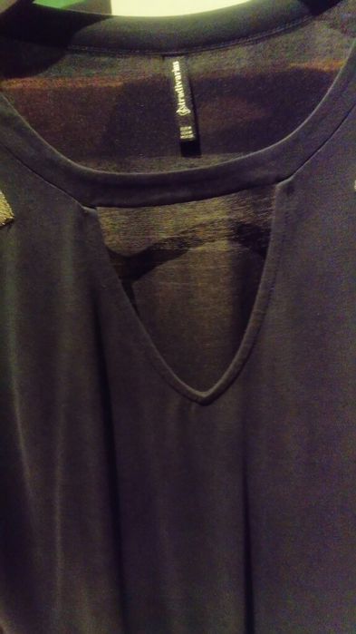 Stradivarius czarna bluzka z chokerem rozm. M