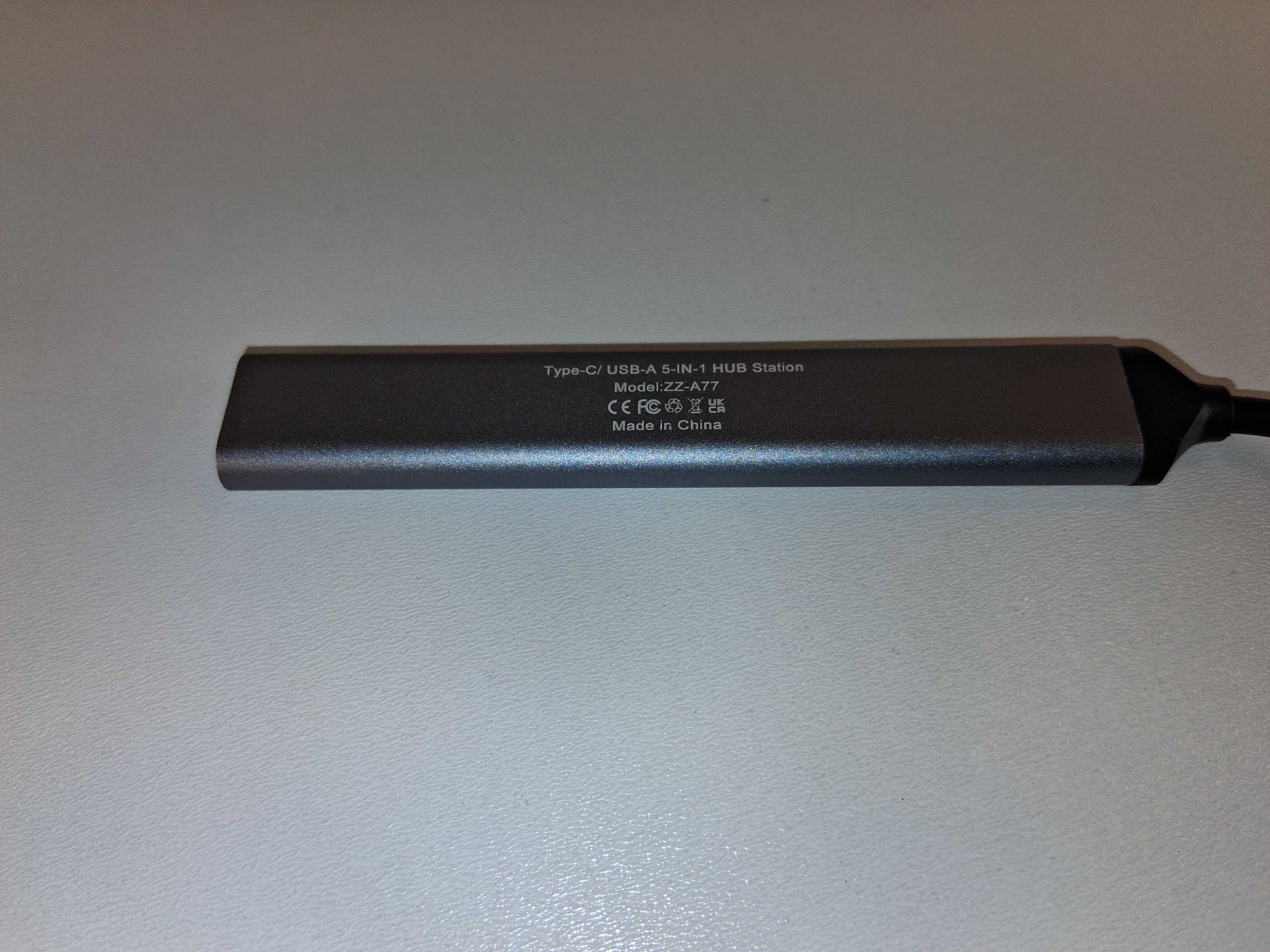 Y157 Zeskris Hub USB C USB A 5W1 Stacja Dokująca SD TF USB3.0