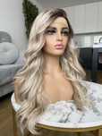 Peruka lace front blond fale HIT