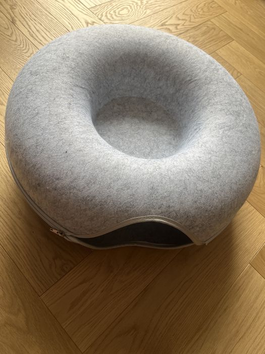 JAK NOWY Donut tunel obwarzanek legowisko dla kota lub królika