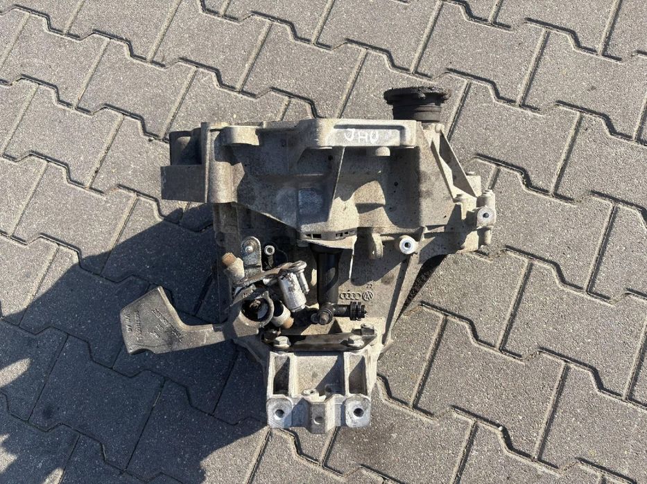 SKRZYNIA BIEGÓW 1.4 16V JHU VW GOLF V 2007