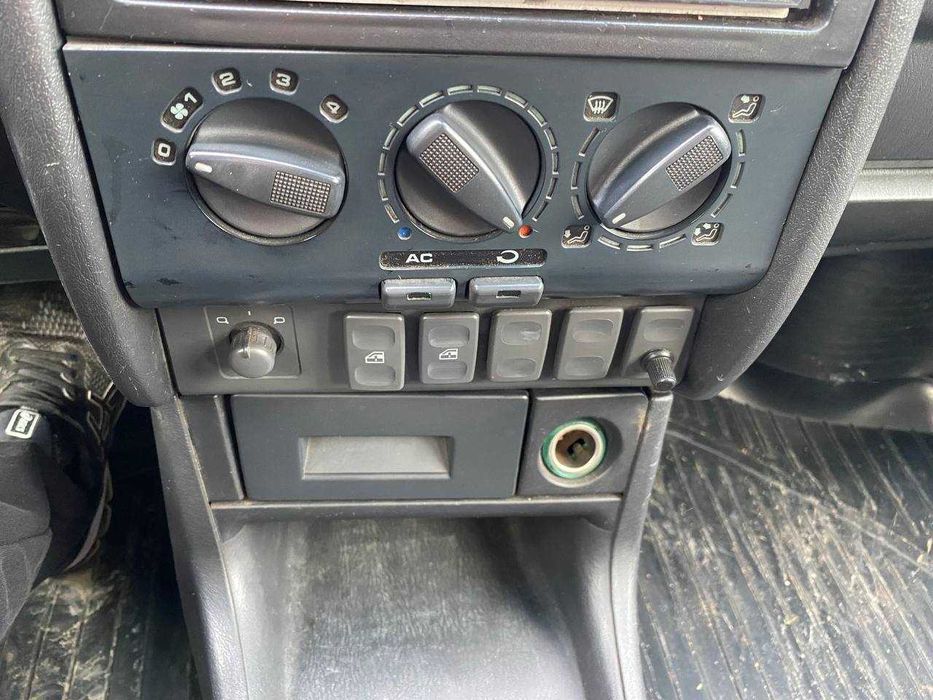 Продам Chery Karry