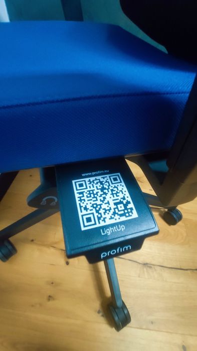 Fotele biurowe profim light up 250 SL