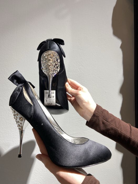 Туфлі на шпільці