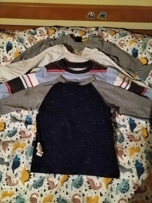 Sprzedam pakę ciuszków chłopięcych r. 92