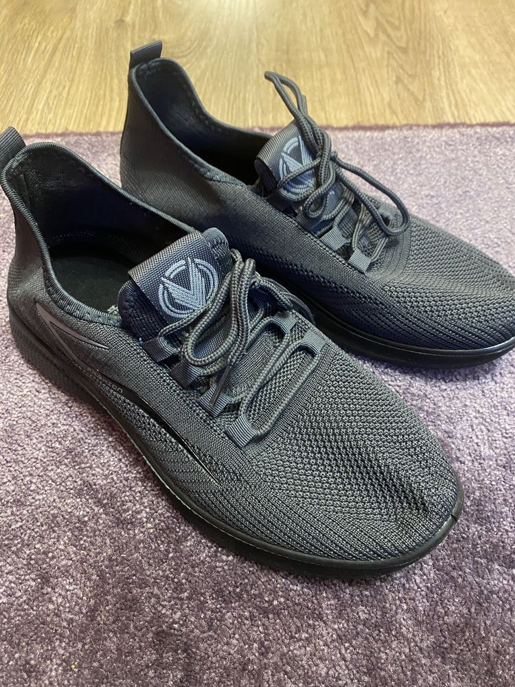 Adidasy 41 ciemnoszare