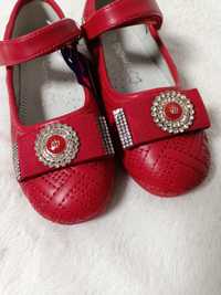 Czerwone buciki balerinki dla dziewczynki28